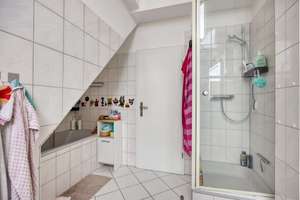 Investieren statt renovieren – Vermietete 3,5-Zimmer-Wohnung mit Ausbaupotenzial – 46240 Eigen, Bottrop – Vorschaubild 8