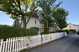 Charmante, vermietete 2-Zi.-Erdgeschosswohnung mit Gartenanteil in ruhiger Lage von München-Allach – Die vollständige Adresse der Immobilie erhältst du vom Anbieter., 80999 Untermenzing, München – Vorschaubild 11