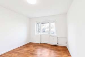 Sanierte 1-Zimmer-Wohnung mit Balkon am Ku’damm, Halensee – Die vollständige Adresse der Immobilie erhältst du vom Anbieter., 10711 Halensee, Berlin – Vorschaubild 3