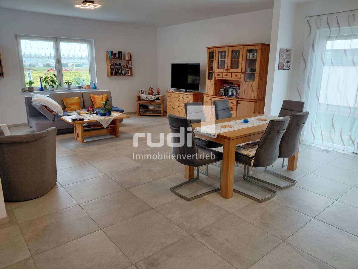 Immobilie in Hardegsen - Verkauf mit Wohnrecht - Freistehender Bungalow (Bj. 2022) - attraktive Kapitalanlage - Bild 0