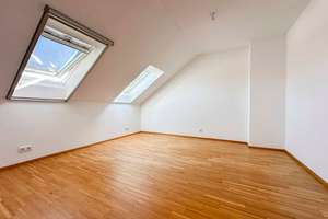 Bezugsfreie & moderne Dachgeschosswohnung mit Balkon und Carport nahe dem Dechsendorfer Weiher – 91056 Dechsendorf Ost, Erlangen – Vorschaubild 9