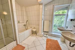 Stadtvilla - Einladend und charmant – Die vollständige Adresse der Immobilie erhältst du vom Anbieter., 45894 Buer, Gelsenkirchen – Vorschaubild 15