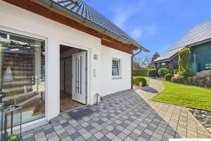 Luxuriöses Fachwerkhaus inkl. 400m² Ausbaupotential (mind. 4 Wohnungen) mit traumhaften Grundstück – Die vollständige Adresse der Immobilie erhältst du vom Anbieter., 90518 Altdorf bei Nürnberg – Vorschaubild 7