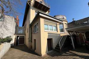 Praxis- oder Büroräume mit exklusivem Wohnen in Hessisch Oldendorf – Die vollständige Adresse der Immobilie erhältst du vom Anbieter., 31840 Hessisch Oldendorf – Vorschaubild 1