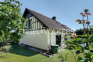 Vielseitiges Einfamilienhaus in ruhiger Lage – Die vollständige Adresse der Immobilie erhältst du vom Anbieter., 61462 Königstein im Taunus – Vorschaubild 2