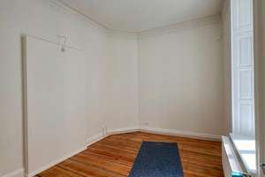 Neu modernisierte Altbauwohnung in Top Lage nahe Binnenalster - 6 Zimmerwohnung (3 3/2) – Große Theaterstraße 39, 20354 Neustadt, Hamburg – Vorschaubild 3