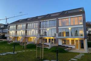 SOFORT EINZIEHEN FRAUENKOPF BESTE LAGE 4 Min zur Merzschule Designerhaus, 7 Zimmer 2 Bäder – Frauenkopfstr. 21c, 70184 Frauenkopf, Stuttgart – Vorschaubild 1