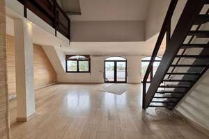 Privates WG-Zimmer für Pärchen, 25qm, in riesiger Maisonette | Bickendorf, Ehrenfeld | ab 01.10. – Häuschensweg 23, 50827 Bickendorf, Köln – Vorschaubild 3