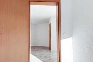TOLLE 2-Raumwohnung mit Balkon & Tiefgaragenstellplatz in Schlosschemnitz – Ottostraße 6, 9113 Chemnitz – Vorschaubild 8