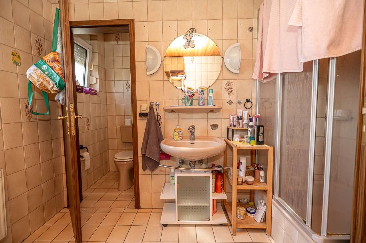 Immobilie in Zetel - Vielseitige Nutzung im Herzen Zetels - Bild 0