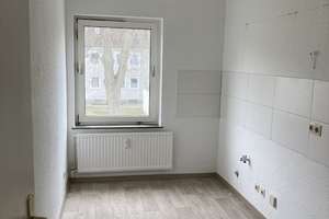Ruhig & naturnah: Attraktive 3-Zimmerwohnung zum Wohlfühlen – Hummelweg 17, 38226 Lebenstedt, Salzgitter – Vorschaubild 4
