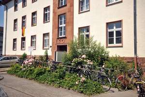 Ankommen. Wohlfühlen. Zuhause sein. Großzügiges Zimmer in Marburg-Zentrum. – Frankfurter Str. 8-10, 35037 Marburg, Marburg – Vorschaubild 16