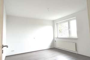 Gemütliche 3 Zimmerwohnung im Erdgeschoss--Jobcenter möglich. – Ypernstr. 186, 57072 Siegen, Siegen – Vorschaubild 2