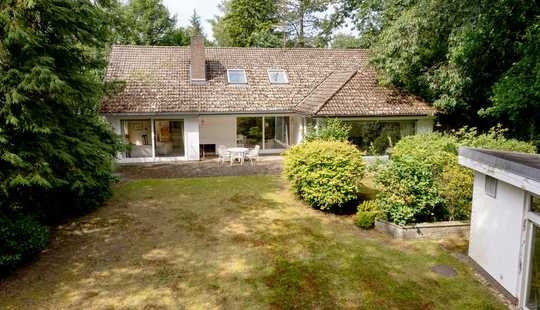 Bild von Beste Lage: Traumhaftes Architektenhaus mit großem Garten und vielseitigem Potenzial