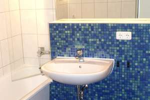 Helle 2-Zimmer-Hochparterre in Hannover-Anderten – mit Balkon – Die vollständige Adresse der Immobilie erhältst du vom Anbieter., 30559 Anderten, Hannover – Vorschaubild 3