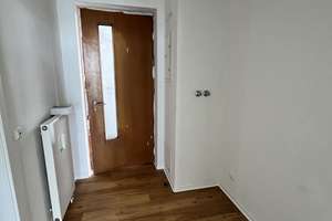 NUR MIT WOHNBERECHTIGUNGSSCHEIN NACH § 88D !! 2-Zimmer-Wohnung sucht Nachmieter – Bad Nauheimer Straße 15, 64289 Darmstadt-Nord, Darmstadt – Vorschaubild 2