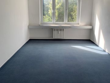 Großzügige newest Büro- /Praxisfläche in Neuengroden