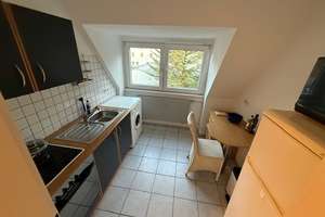 Schöne 2 Zimmer Dachgeschoßwohnung in Stadtrandlage mit sehr guter Verkehrsanbindung – Eiserfelder Straße 209, 57080 Eiserfeld, Siegen – Vorschaubild 10