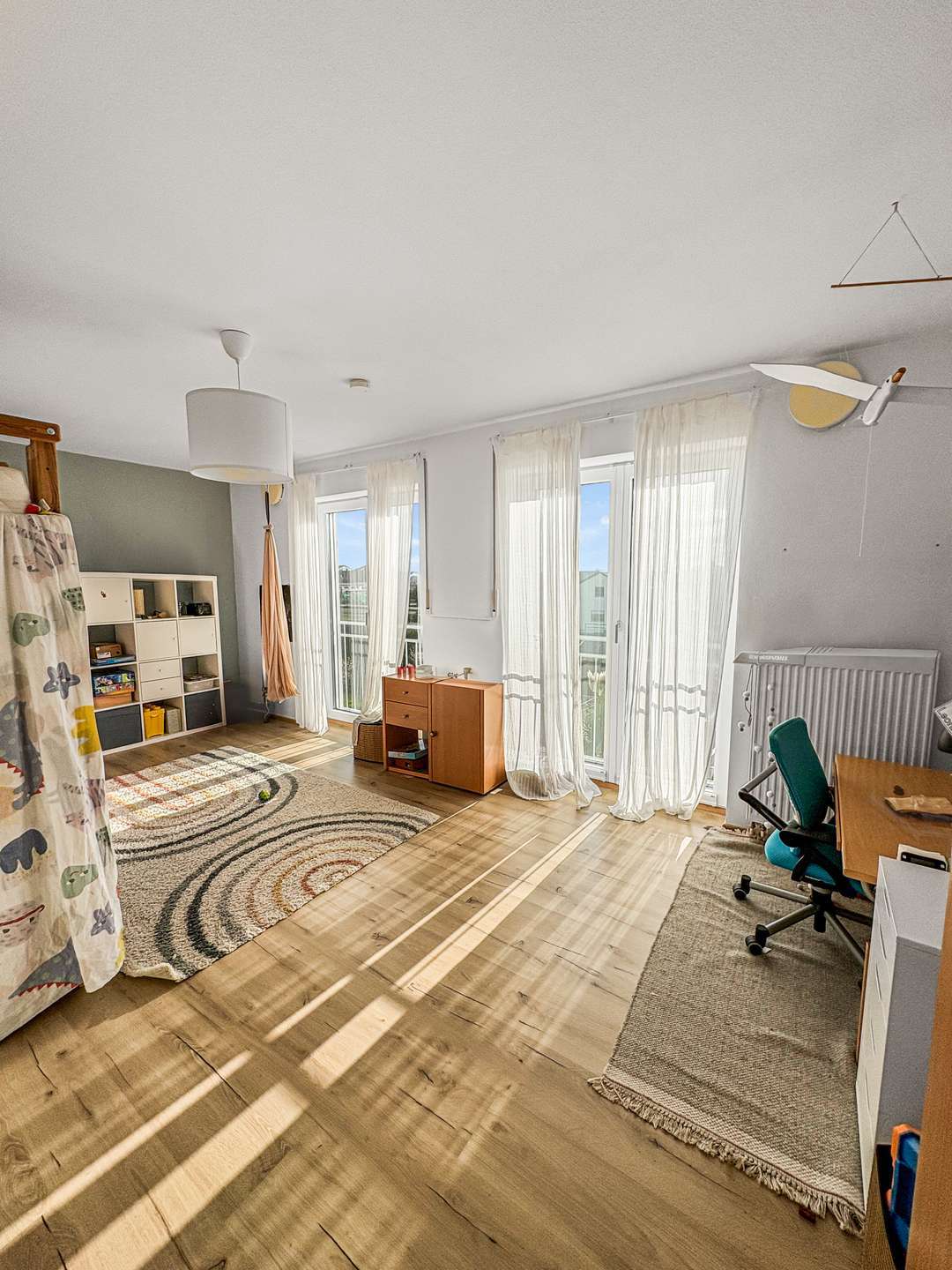 Immobilie in Wettstetten - Stilvolles Reihenmittelhaus mit Energieeffizienzklasse A, 157 m² Wohnfläche und sonniger Terrasse - Bild 0