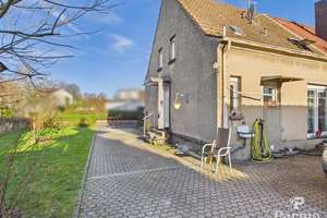 Vermietete Doppelhaushälfte mit großem Grundstück in Düren - Rölsdorf – Die vollständige Adresse der Immobilie erhältst du vom Anbieter., 52355 Boisdorfer Siedlung, Düren – Vorschaubild 4