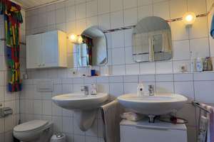 Ankommen und Zuhause sein - Schöne DHH mit viel Platz! – Die vollständige Adresse der Immobilie erhältst du vom Anbieter., 37696 Marienmünster – Vorschaubild 17