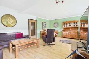 RESERVIERT! Helle 3-Zimmer-Wohnung mit Balkon, hochwertiger Einbauküche und Blick ins Grüne – Die vollständige Adresse der Immobilie erhältst du vom Anbieter., 44866 Leithe, Bochum – Vorschaubild 3