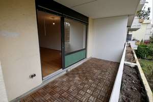 Hochwertig renovierte 3 Zi. Wohnung mit Küche, Luxusbad + sep. WC, nahe der U-Bahn, ruhig, Südaus.! – Treitschkestr. 9, 80992 Alt-Moosach, München – Vorschaubild 18