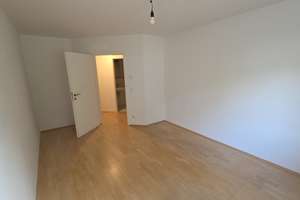 Charmante 3-Zimmer-Gartenwohnung mit großem Balkon in ruhiger Lage von Köln-Weidenpesch – Vulkanstr. 12, 50735 Weidenpesch, Köln – Vorschaubild 20