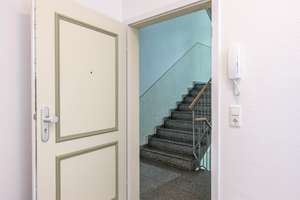 *SCHICKES Apartment, ZENTRALE Lage, STILvolle EBK, Balkon, Hbf & City 7 Min, FH 10 Min* – Ruhrstraße 4, 99085 Krämpfervorstadt, Erfurt – Vorschaubild 6