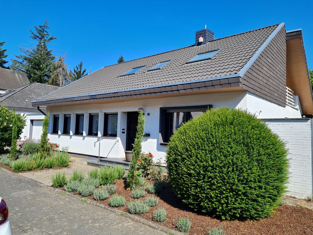 Von Privat Ansprechendes ruhig gelegenes Einfamilienhaus zum Kauf in