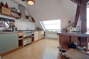 Traumhaft schöne Dachgeschosswohnung mit Sonnenterrasse am Viktoria-Luise-Platz – Regensburger Strasse 30a, 10777 Schöneberg, Berlin – Vorschaubild 6