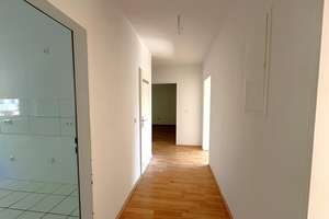 Gemütliche 3-Zimmer-Wohnung mit Balkon in Surheide – Carsten-Lücken-Straße 137, 27574 Surheide, Bremerhaven – Vorschaubild 2