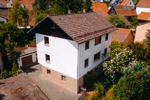 *** R E S E R V I E R T *** Einfamilienhaus mit Charme und Nebengebäude – Aschaffenburg (Kreis) – Vorschaubild 1