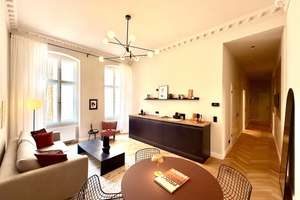 Stylische 2,5-Zimmer-Altbauwohnung in der Torstraße – Erstbezug nach Design-Sanierung ! – Torstraße 220c, 10115 Mitte (Ortsteil), Berlin – Vorschaubild 1