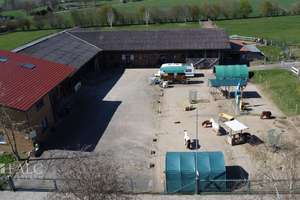 ***Mehrfamilienhaus & Exklusiver Pferdehof mit Reitanlage auf ca 21.000 m² Grundstück*** – Die vollständige Adresse der Immobilie erhältst du vom Anbieter., 37574 Einbeck – Vorschaubild 10