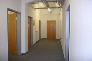 Zentrumsnahes Studentenzimmer in einem Studentenwohnheim in Reutlingen – Wörthstrasse 47, 72764 Reutlingen-Mitte, Reutlingen – Vorschaubild 3