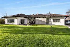 Exklusive Bungalow Villa mit WOW-EFFEKT! Pool, Sauna, Riesengarten, PV und viiiiiel Platz! – Reutlingen (Kreis) – Vorschaubild 3