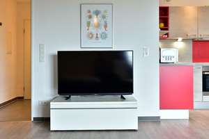 Wohnen mit Charakter: 1,5-Zimmer-Apartment in Köln-Deutz – Die vollständige Adresse der Immobilie erhältst du vom Anbieter., 50679 Deutz, Köln – Vorschaubild 2