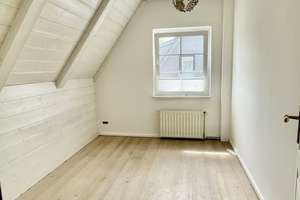 Attraktives Haus mit vier Zimmern in Biesdorf (Marzahn), Berlin – Walsheimer Straße 102, 12683 Biesdorf, Berlin – Vorschaubild 21