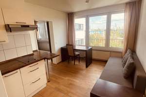 Helle, möblierte 2-Zimmer-Wohnung in Frankfurt am Main mit Concierge-Service