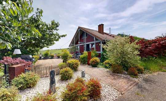 ~~ GEPFLEGTES WOHNHAUS MIT GROSSER TERRASSE IN  TOP LAGE VON LEINSWEILER ~~