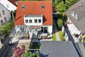 Sackgassenlage - Moderne Doppelhaushälfte mit ausgebautem Dachstudio & Doppelcarport in Elmshorn – Die vollständige Adresse der Immobilie erhältst du vom Anbieter., 25335 Elmshorn – Vorschaubild 5
