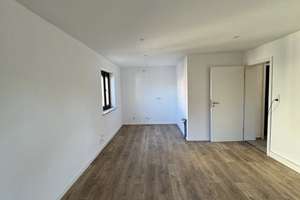 Modernes freistehendes Einfamilienhaus mit Garten – Die vollständige Adresse der Immobilie erhältst du vom Anbieter., 85055 Nordost, Ingolstadt – Vorschaubild 3