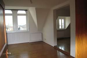 von privat: Schicke Studiowohnung in gepflegtem Altbau,  ideal für Studenten – Bismarckring 30, 65183 Westend / Bleichstraße, Wiesbaden – Vorschaubild 2