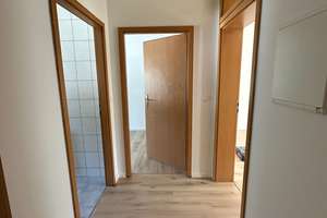 Saniertes 1-Zimmer-Apartment im 1. Stock in Chemnitz – Augustusburger Str.  137, 9126 Sonnenberg, Chemnitz – Vorschaubild 2