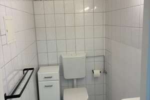 Renoviertes, möbliertes Zimmer in Top Lage am Westkreuz – Reichenaustr. X, 81243 Aubing-Süd, München – Vorschaubild 9