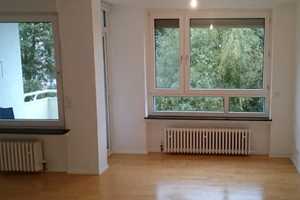 Geschmackvolle, gepflegte 3-Raum-Wohnung mit gehobener Innenausstattung mit EBK in Stuttgart – Stuttgart – Vorschaubild 1