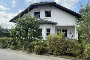 TOLLES HAUS, RUHIGE LAGE, STARKES GESAMTPAKET * WohnTraumVermittlung.com – Die vollständige Adresse der Immobilie erhältst du vom Anbieter., 65618 Selters (Taunus) – Vorschaubild 1