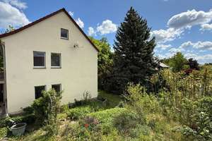 Einfamilienhaus in sehr guter Lage von Radebeul-Mitte mit großem Grundstück – Die vollständige Adresse der Immobilie erhältst du vom Anbieter., 1445 Radebeul – Vorschaubild 1