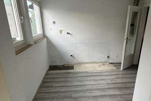 Provisionsfrei! Gepflegte 3-Zimmer-Wohnung zu vermieten – Sursstr. 20, 45143 Altendorf, Essen – Vorschaubild 2